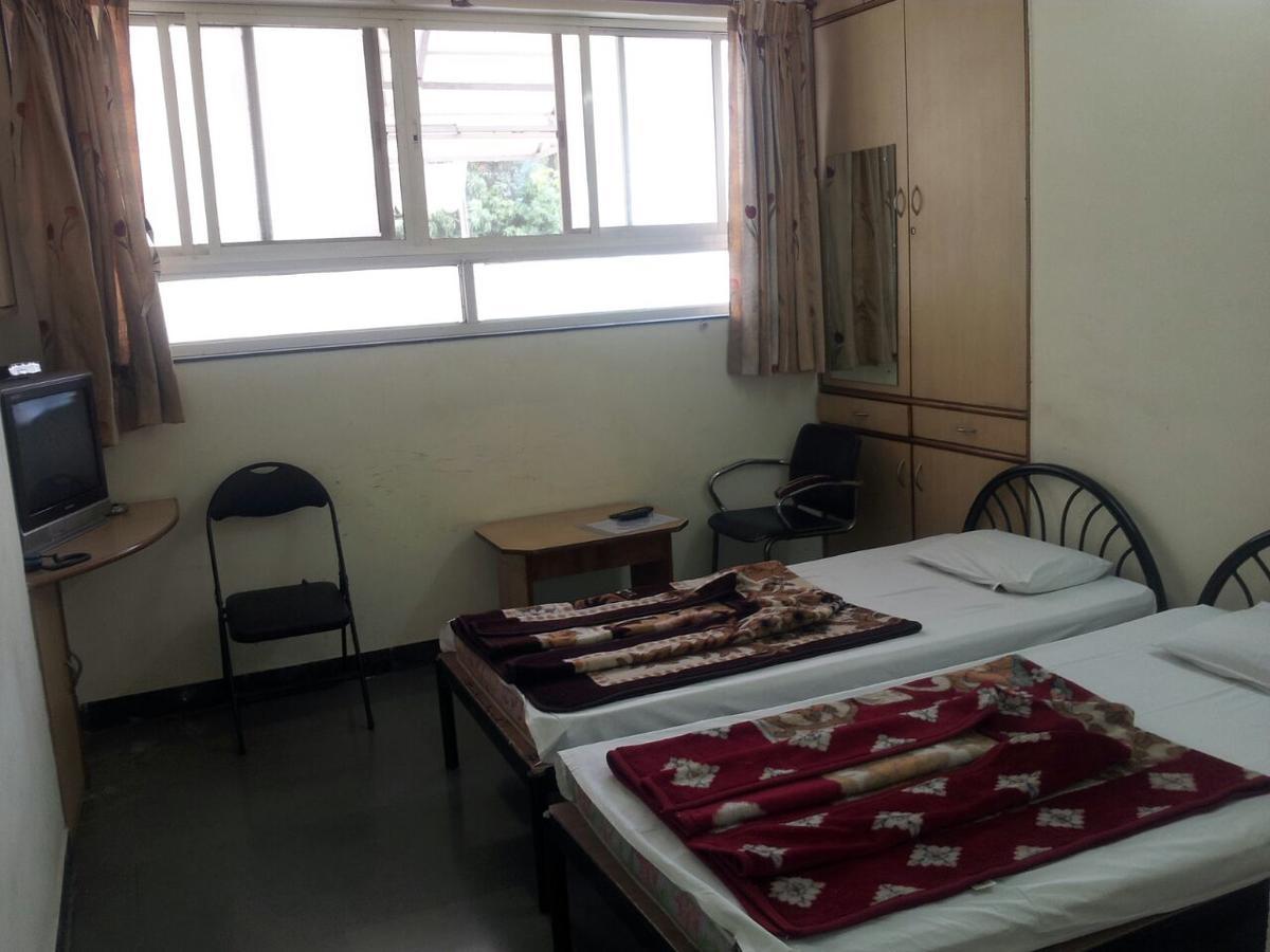 Sarang Lodging & Boarding Villa Satara Dış mekan fotoğraf