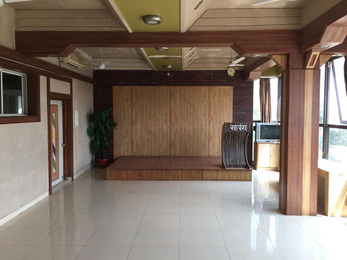 Sarang Lodging & Boarding Villa Satara Dış mekan fotoğraf