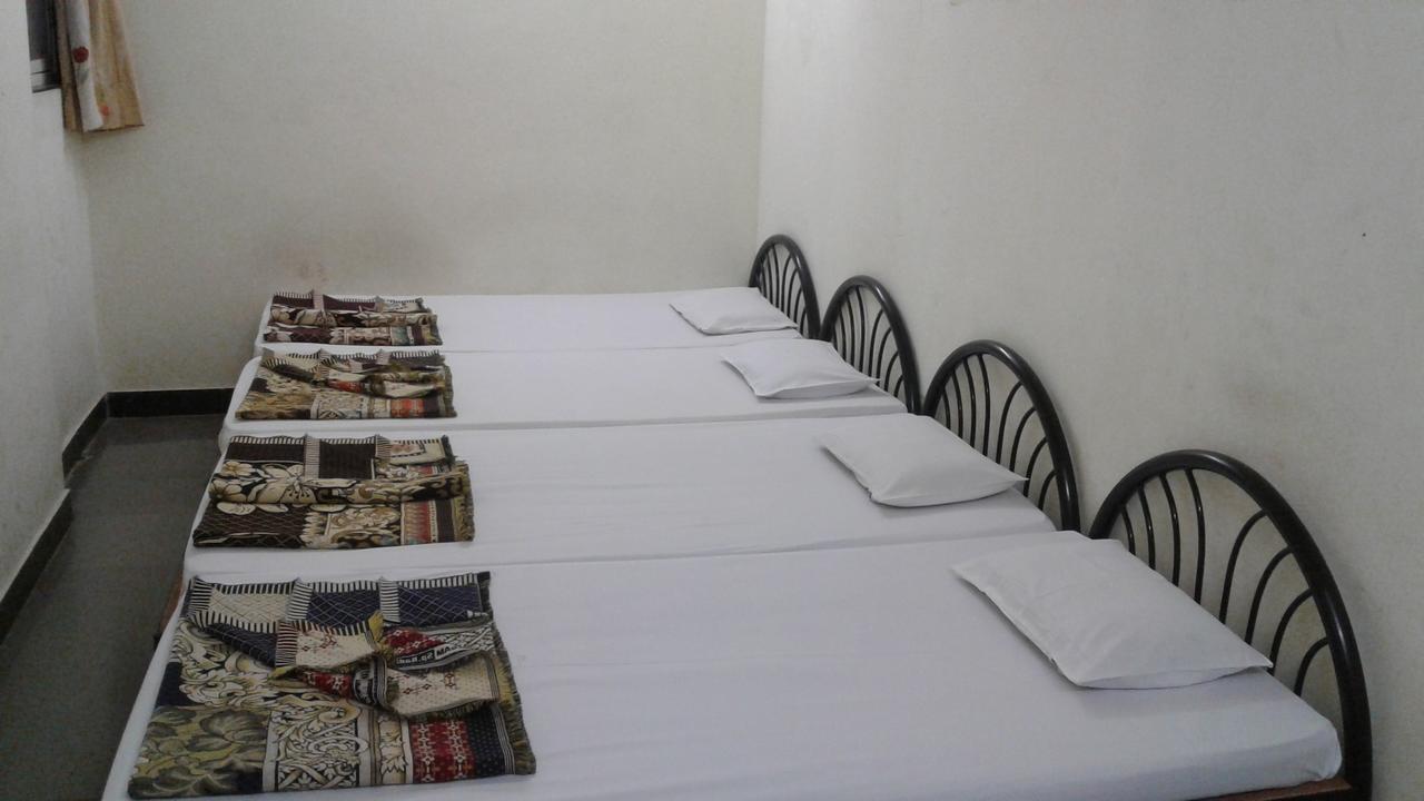 Sarang Lodging & Boarding Villa Satara Dış mekan fotoğraf